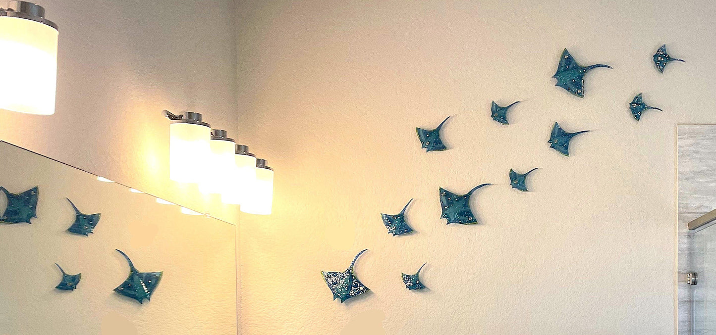 Fused glass stingrays. Manta Rays. Manta Rays wall art. Bathroom wall art. Ocean art. Beach house decor. Coastal art. Sea art.