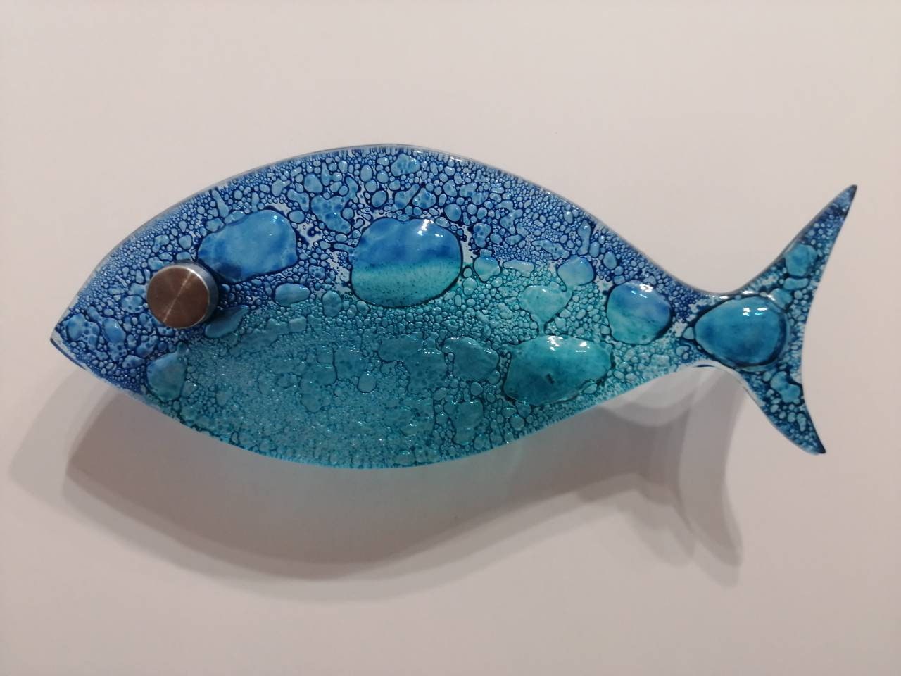 16 fish set .Fused glass school of fish. Ocean art. Blue fish wall art. Bathroom wall art. Ocean Nautical Beach decor. Coastal art Sea art